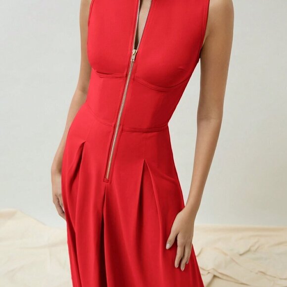 Red Elegant Women's Casual Sleeveless Gold Zipper Waist Gathered Long Dress - Picture 5 of 5